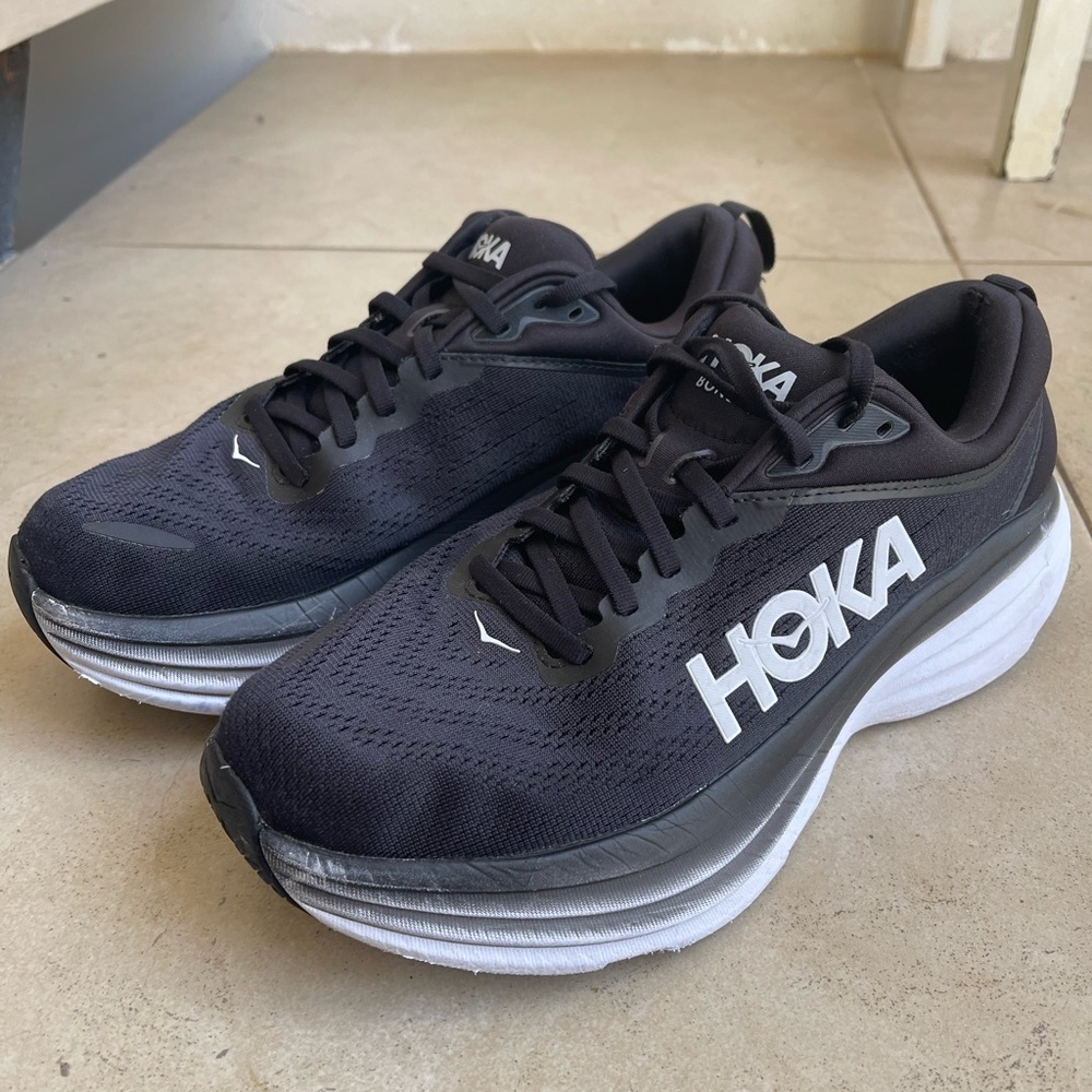Hoka Black and White Athletic Shoes 9.5 Bondi 8